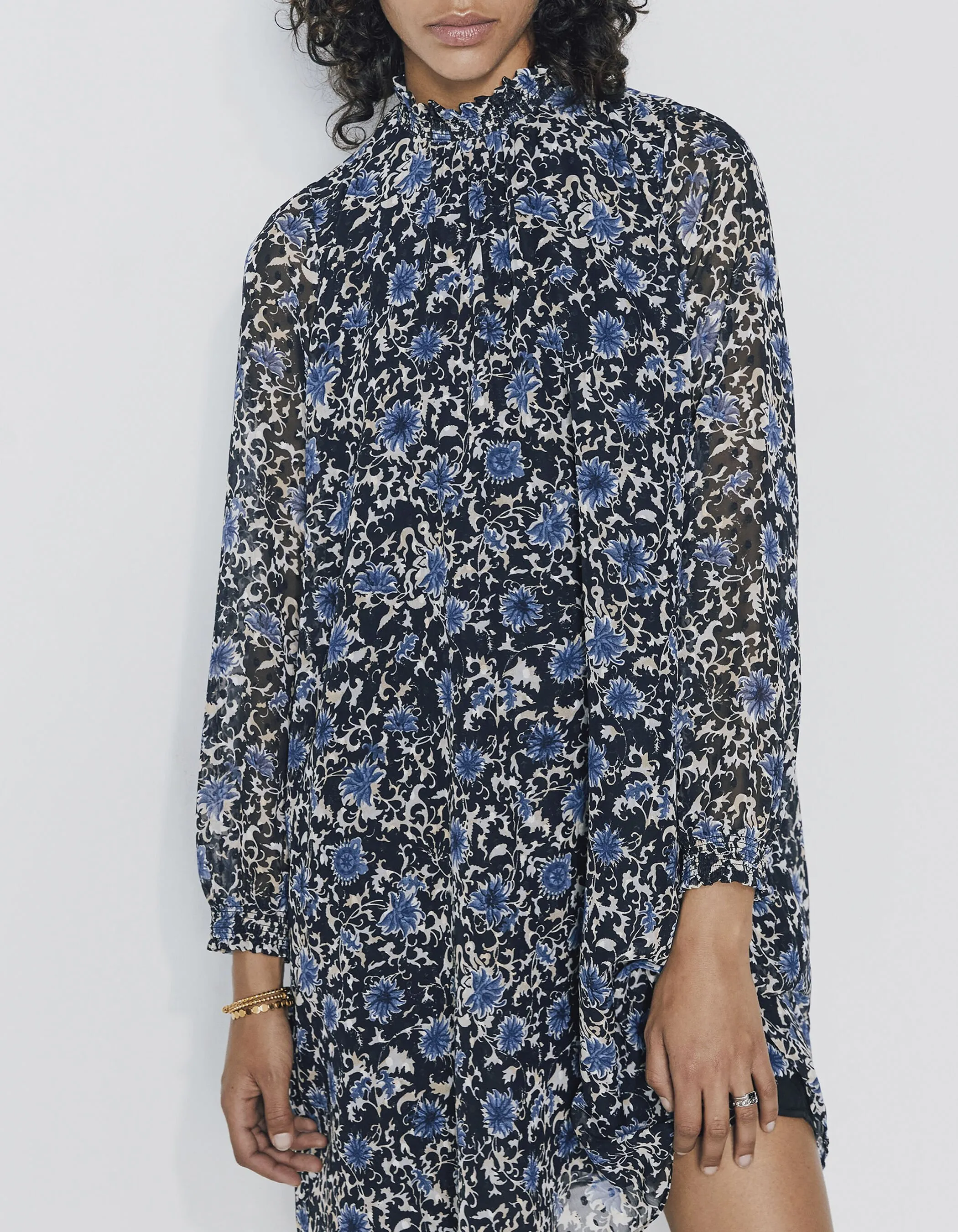 Robe courte en voile plumetis imprimé fleurs bleues femme